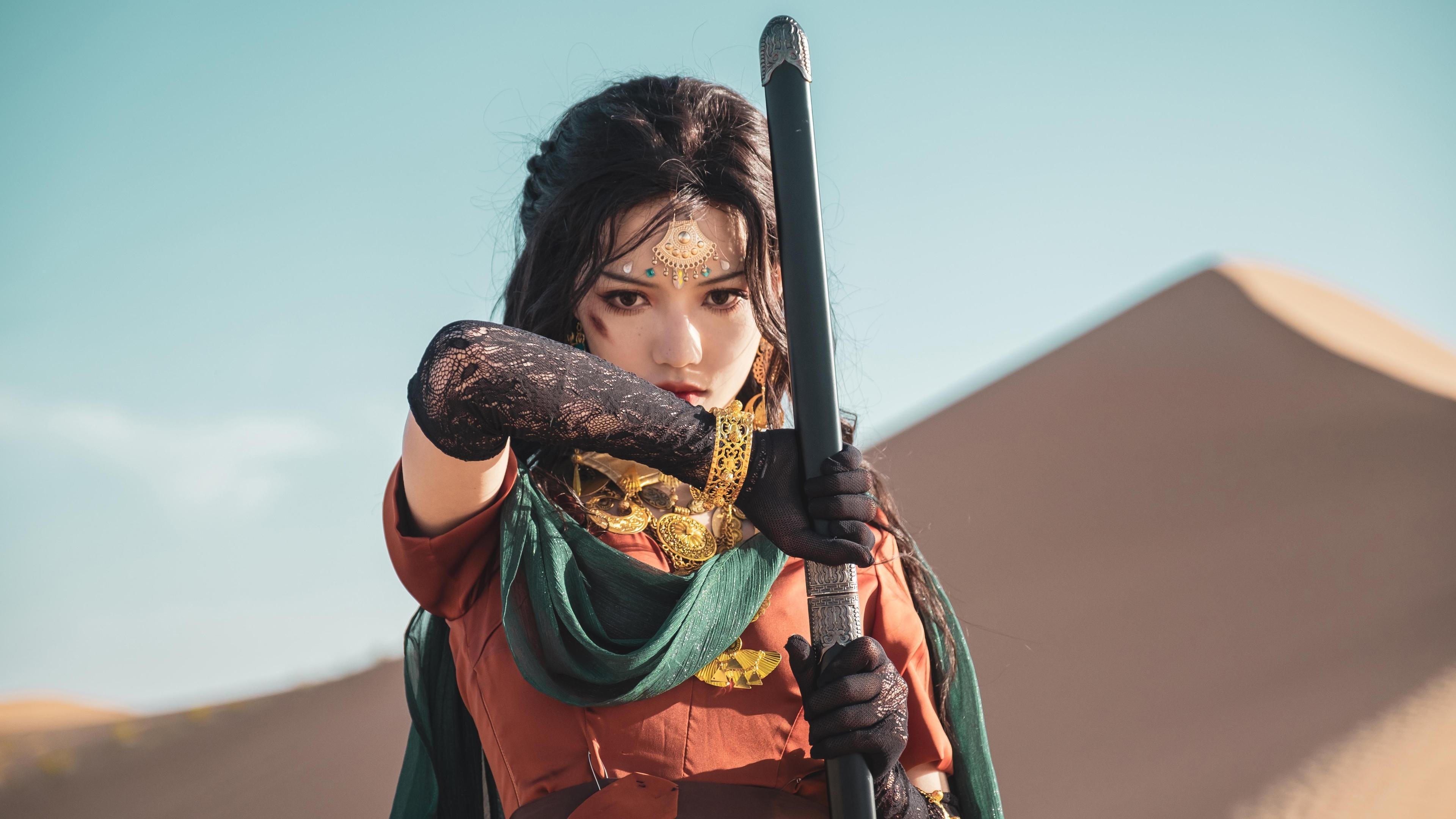 开云在线登入-弗朗索瓦·霍尔茨豪伊泽：南非羚羊队的战术布置者，传球精准如雕刻